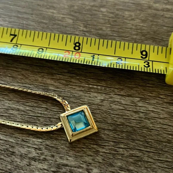 Avon Gold Necklace with Blue Square Pendant - Picture 2 of 5